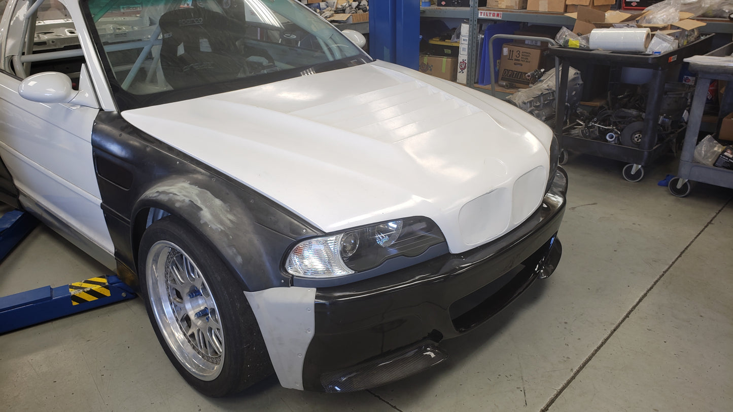 MBN E46 COUPE FRP HOOD