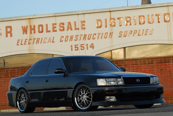 Lexus LS400 Bodykit (1989-1994)