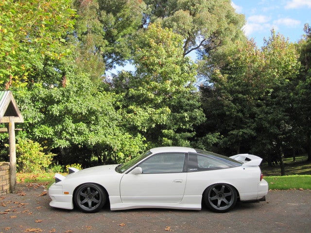 HOT LINE 180SX SIDESKIRTS