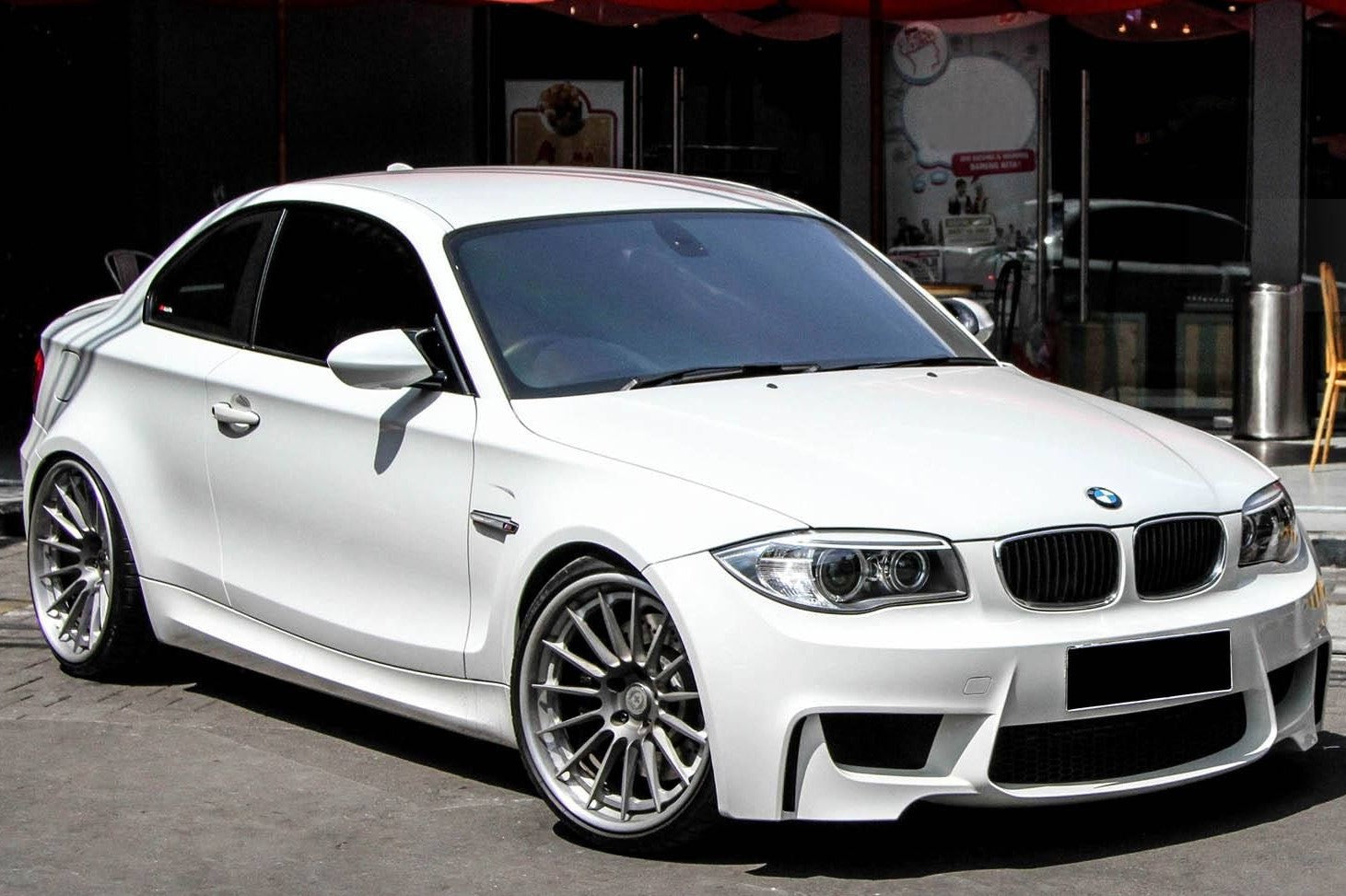 E82 BMW 1 SERIES COUPE FRP PARTS