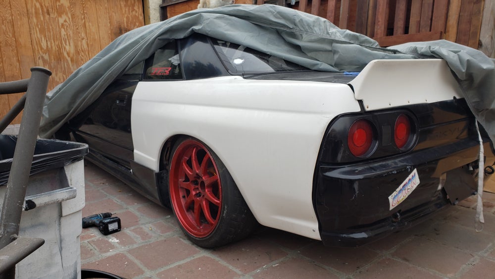 SKYLINE R32 GTR REAR OVERFENDERS (FRP)